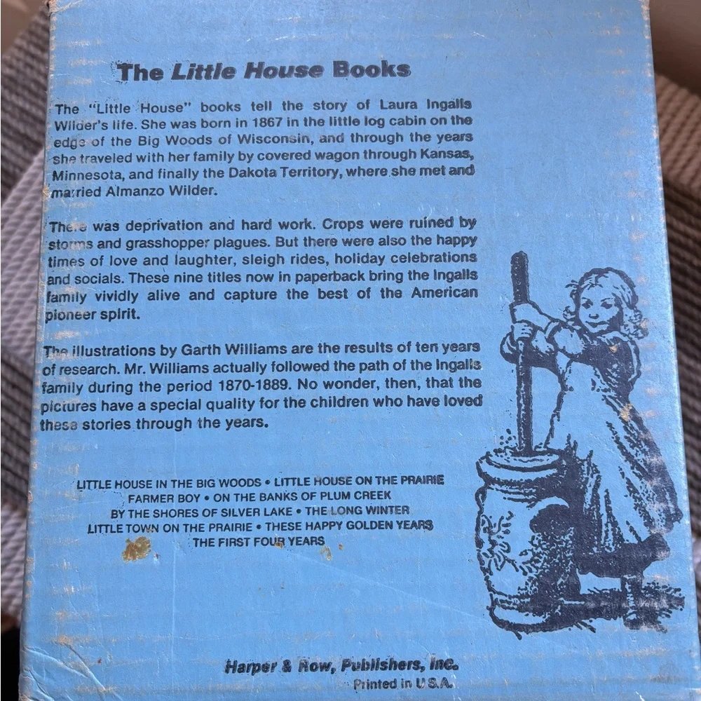 Little House on the Prairie Boxed Set Books - Picture 3 of 5